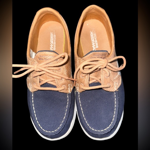 SKETCHERS ON-THE-GO BOAT SHOE - Picture 2 of 8